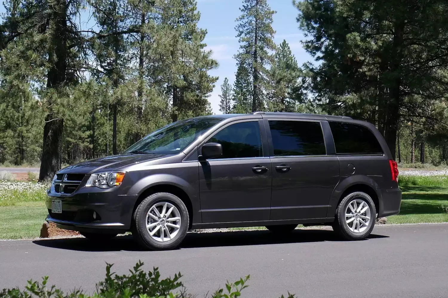 car garbage can for Dodge Grand Caravan