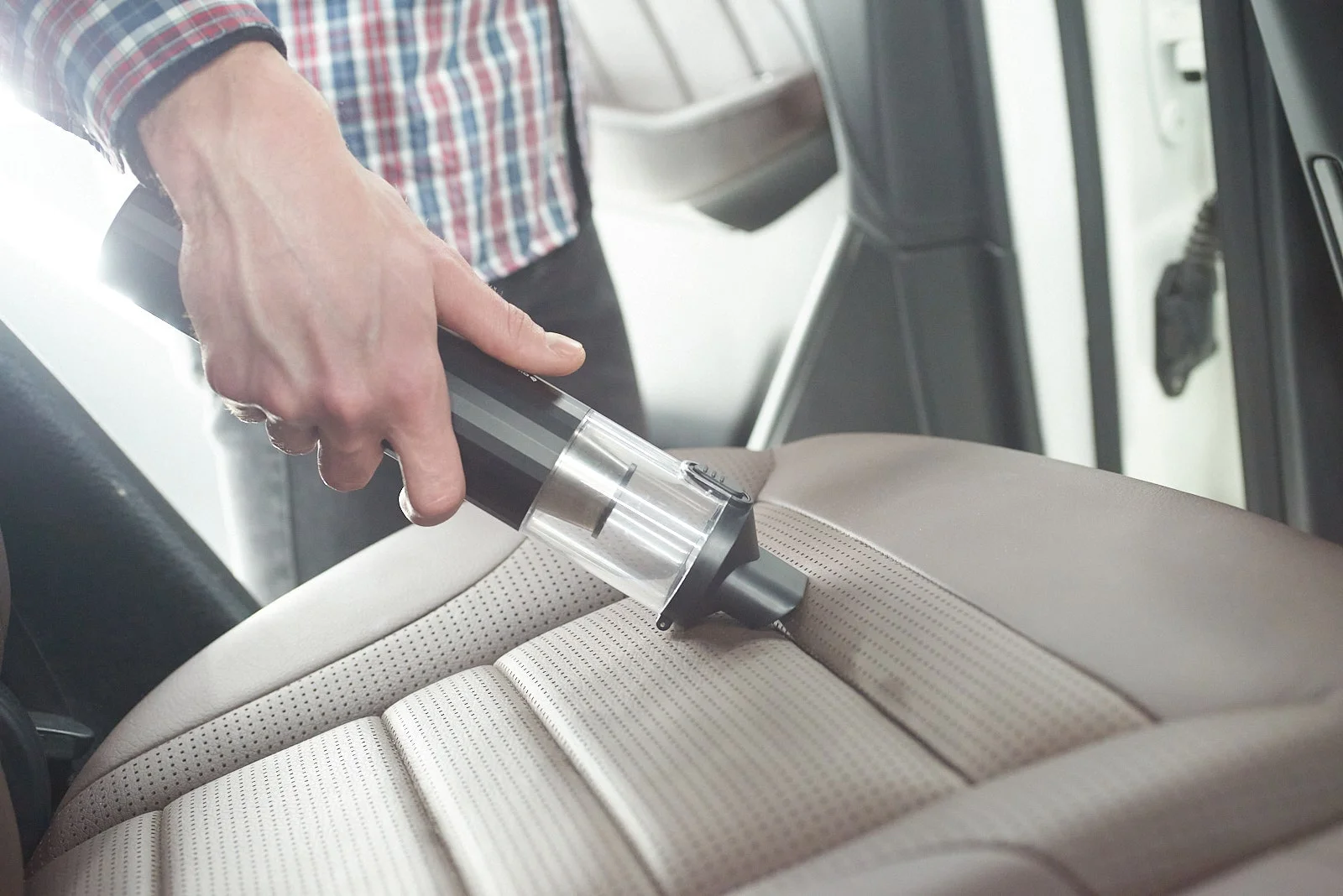 cordless handheld vacuum for Hyundai Santa Fe